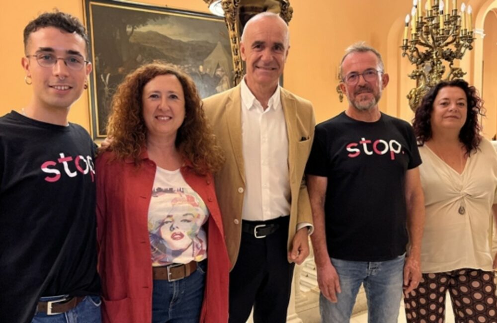 ONG Stop Sida Sevilla ayuntamiento de Sevilla fast track